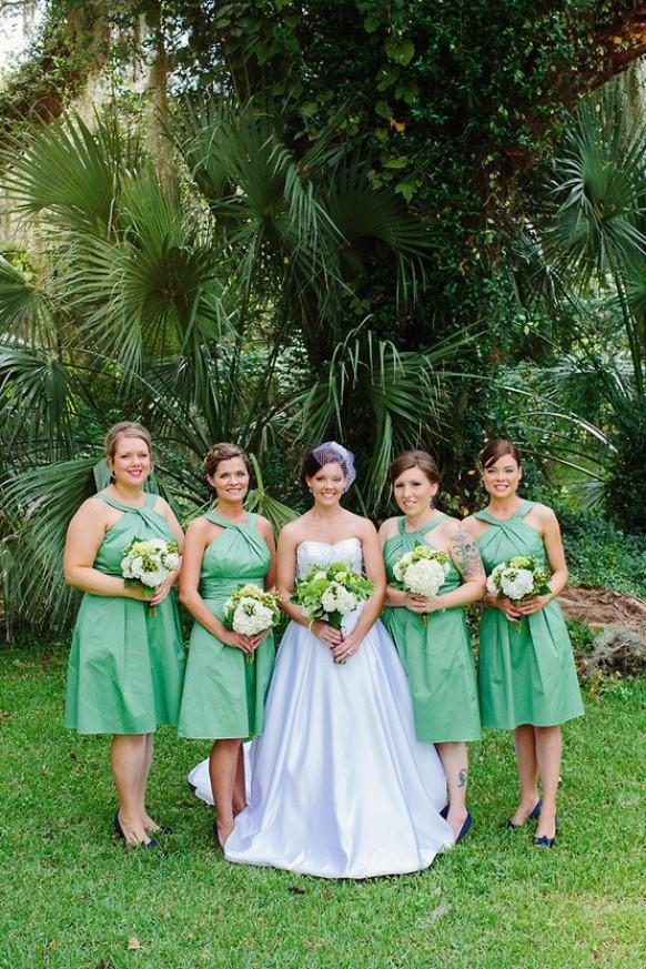 bridesmaid-bridesmaids-1909114-weddbook