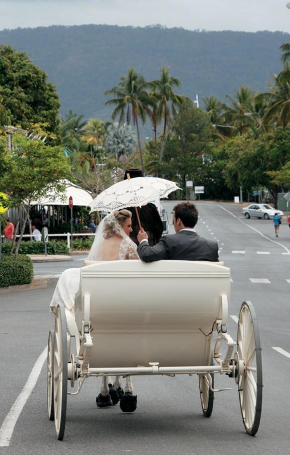 car-the-getaway-car-1928425-weddbook