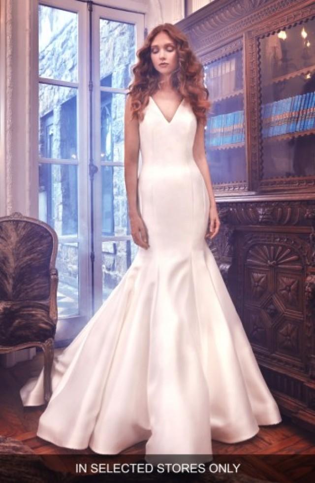Sareh Nouri Mercer Shantung Trumpet Gown In Selected Stores Only