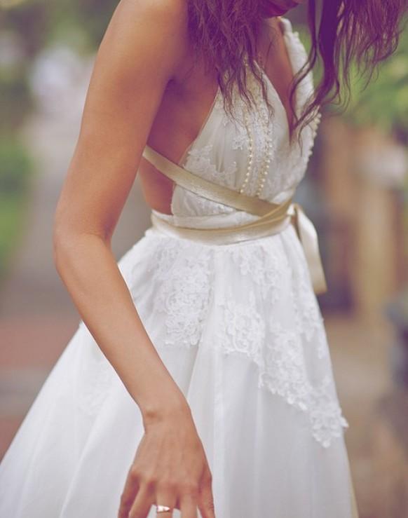 gold beach wedding dress