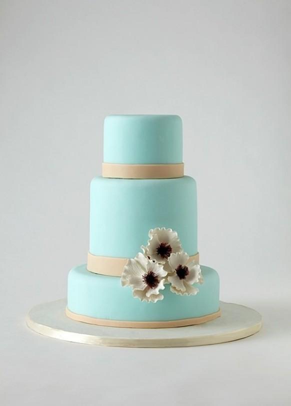 Weddbook ♥ Tiffany Blue Fondant Wedding Cakes by Lulu Cakes. 