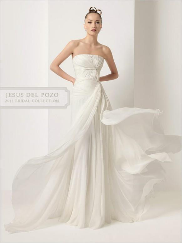 Dress - Jesus Del Pozo #792641 - Weddbook